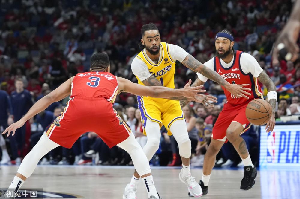 赛场上摸爬 赛场上摸爬