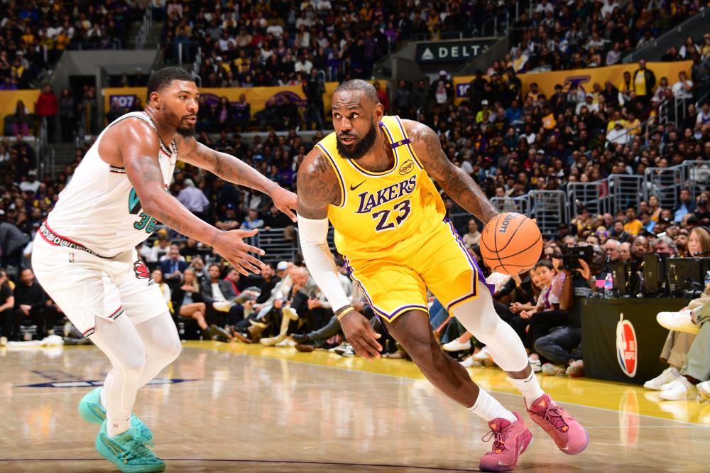 而篮球这项 而篮球这项