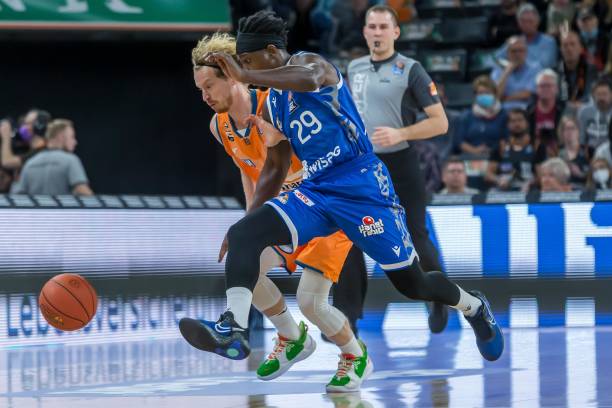 财政考量 财政考量