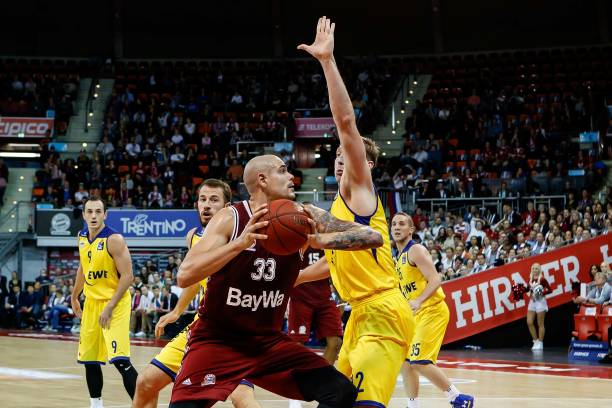 持与顶级俱 持与顶级俱